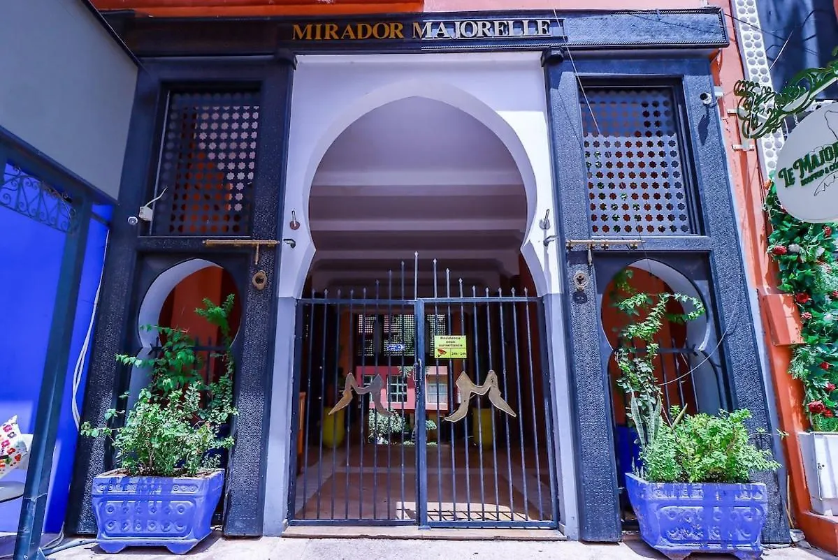Apartment En Face Du Jardin Majorelle Marrakesch